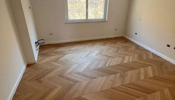 Posa parquet a spina a Crotone